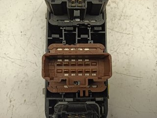 MANDO ELEVALUNAS DELANTERO IZQUIERDO RENAULT VEL
