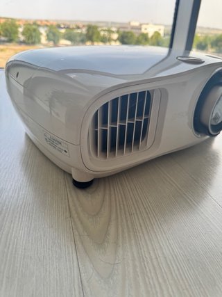 Proyector EPSON EH-TW7100