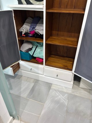 Mueble escalonado pino lacado blanco