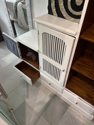 Mueble escalonado pino lacado blanco
