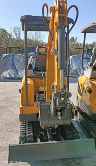 Miniexcavadora Kubota 1.8T + 7 Aperos