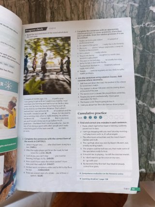 FUTURE PROSPECTS 1 Student's book: libro de tex...