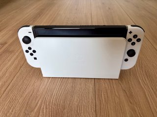 Nintendo Switch OLED+mando pro-control+mariokart8