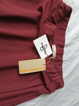 Falda CLP Collection Talla L    NUEVO CON ETIQUETA