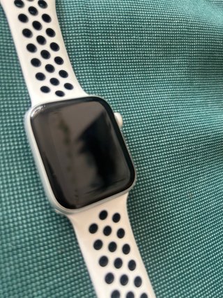Apple Watch SE GPS 44mm