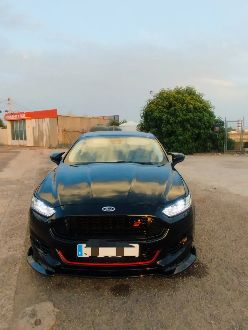 Ford Mondeo 2017 - foto 1