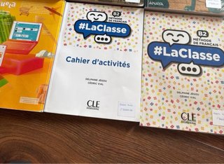 Frances y economia 2 bachillerato
