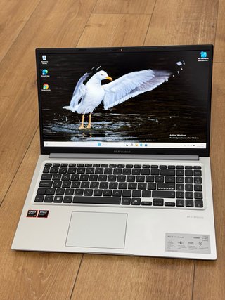 Portátil ASUS Ryzen 7 AI 16GB DDR5 500GB SSD