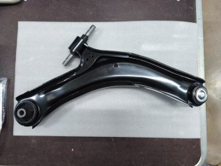 Barra Oscilante delantera izquierda Nissan Qashqai