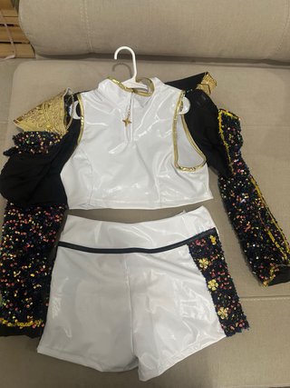Disfraz K-Pop Guerrera Lentejuelas 130cm 6-7 años