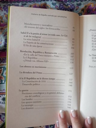"H° ESPAÑA CONTADA X ESTUDIANTES"5€+regalito