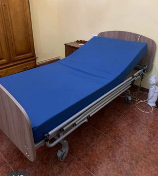 Cama articulada casi nueva
