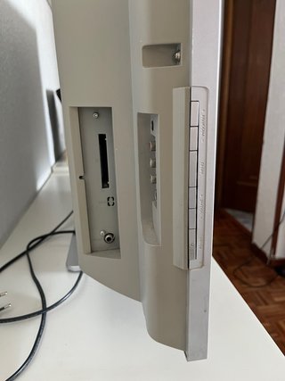Televisor Philips 32” Plata