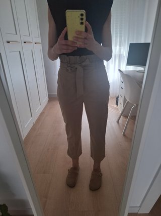 Pantalón paperbag beige