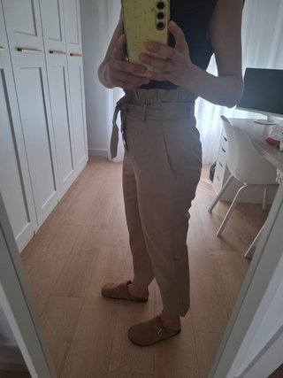 Pantalón paperbag beige