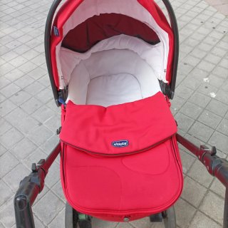 Cochecito bebé Chicco 0-6 meses rojo