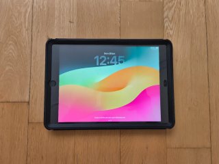 iPad 8ª Gen 128GB Wi-Fi + Funda Otterbox Defender