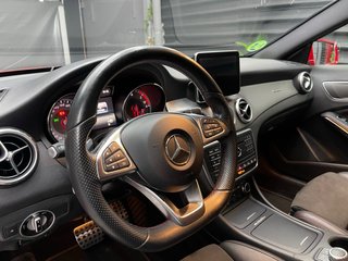 Mercedes-Benz GLA 200D AMG 4 matic