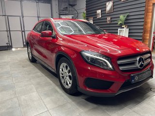 Mercedes-Benz GLA 200D AMG 4 matic