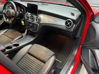 Mercedes-Benz GLA 200D AMG 4 matic
