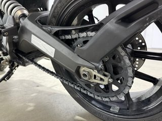 Ducati Scrambler Negra y Blanca