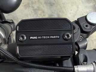 Ducati Scrambler Negra y Blanca