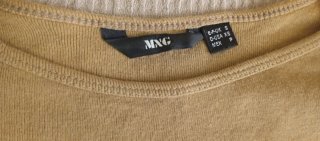 Camiseta Mango cuello barco Talla S