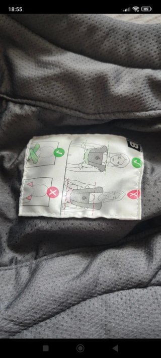 Mochila porteo ergobaby sin estrenar