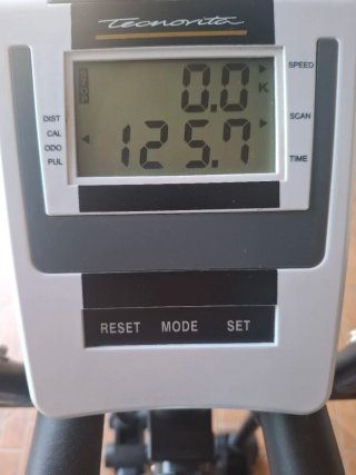 Bicicleta Elíptica BH EVO C1000 COMO NUEVA