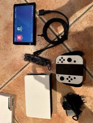 Nintendo Switch OLED BRUJA