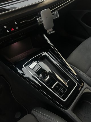 Volkswagen Golf 8 2025 PHEV ehybrid