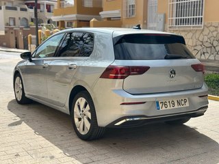 Volkswagen Golf 8 2025 PHEV hibrido enchufable