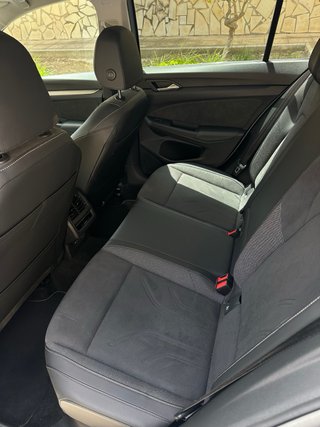 Volkswagen Golf 8 2025  hibrido enchufable eTSI