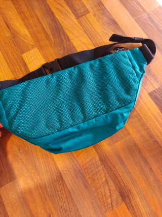 Borsa a spalla The North Face nera e turchese