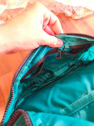 Borsa a spalla The North Face nera e turchese
