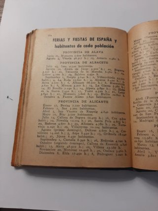 Antiguo librillo "Cuentas Ajustadas".