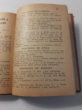 Antiguo librillo "Cuentas Ajustadas".