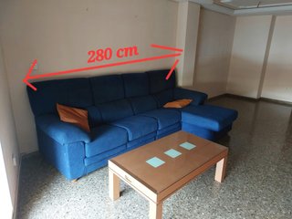 Sofá azul de tela 280cm. No se hace envíos.