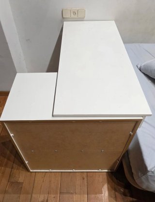 Escritorio blanco extensible/modificable