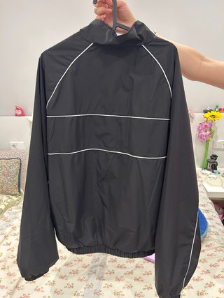 Chaqueta Bershka Negra Talla XL