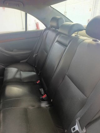 Toyota Avensis 2004