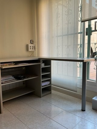 Mesa de escritorio esquinera