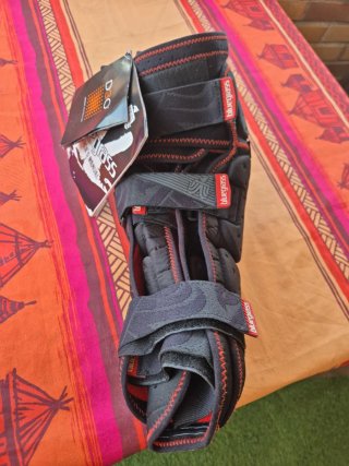 Protecciones Bluegrass SuperBobcat D3O MTB