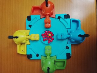Tragabolas Juego Mesa