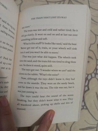 Summertime Stories Contains 30 Classic Tales