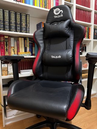 Silla Gaming Talius Negra con Luces LED
