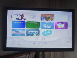 Nintendo Wii + Mario Kart Wii + 2 Mandos