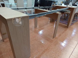 Mesa extensible multifuncional de madera