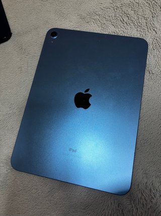 iPad 10 Azul + Apple Pencil en perfecta condición
