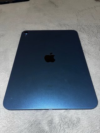iPad 10 Azul + Apple Pencil en perfecta condición
